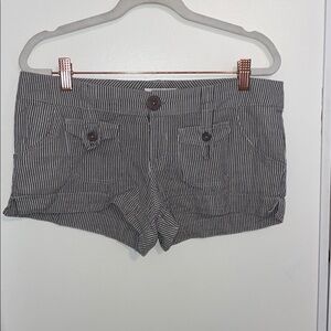 Rip Curl Striped Gray and White Short Shorts | 9